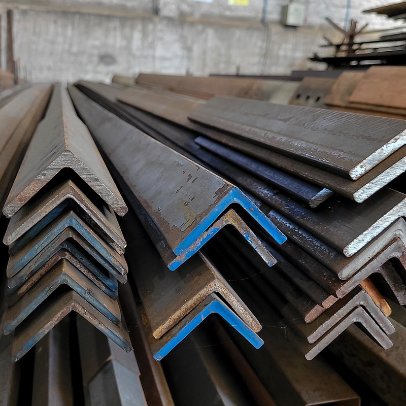Cantoneiras Laminadas — foto 2